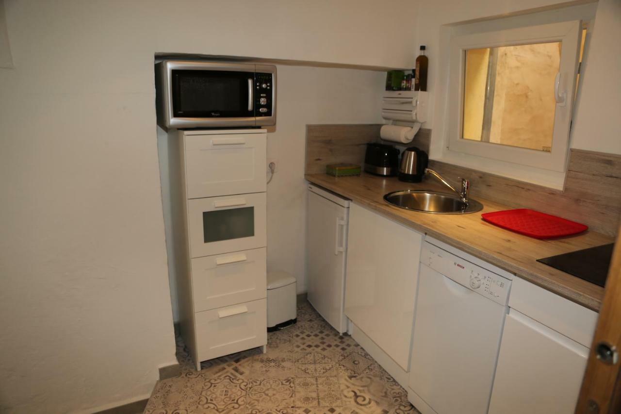 La Bignone Apartment ลีล-ซูร์-ลา-ซอร์ก ภายนอก รูปภาพ