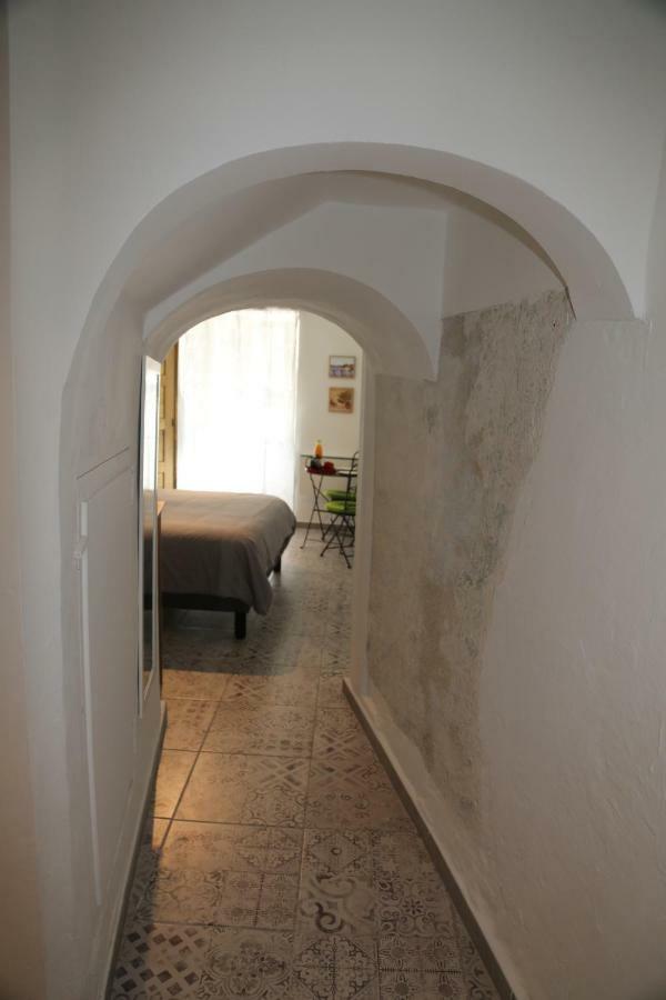 La Bignone Apartment ลีล-ซูร์-ลา-ซอร์ก ภายนอก รูปภาพ